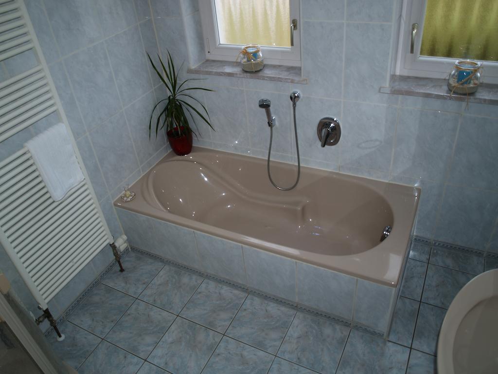 Ferienwohnung Beate 1 Ziemetshausen Room photo